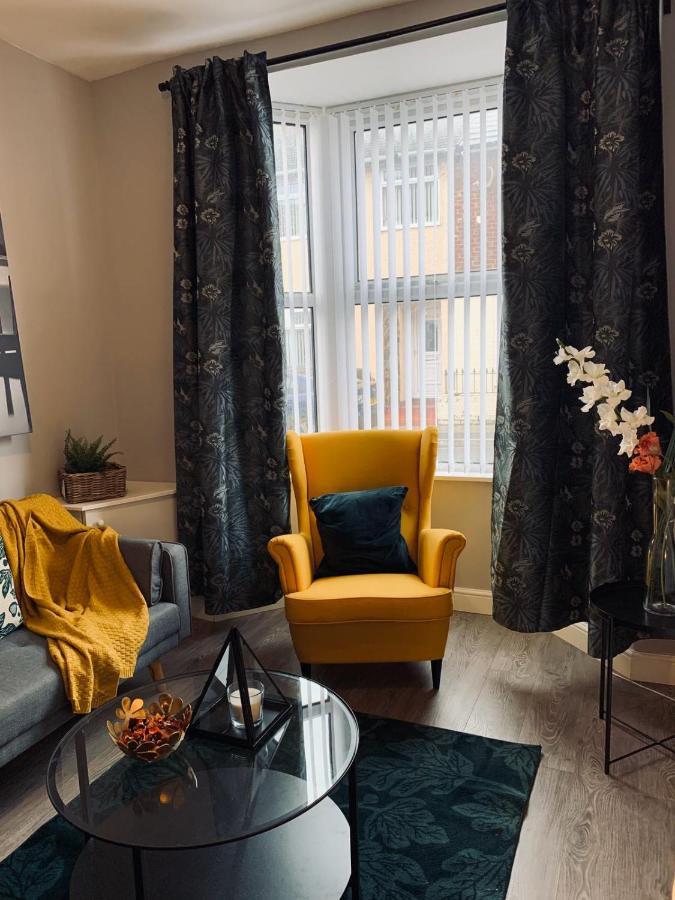 Stylish, Spacious & Luxurious Home - Parking Liverpool Exterior foto